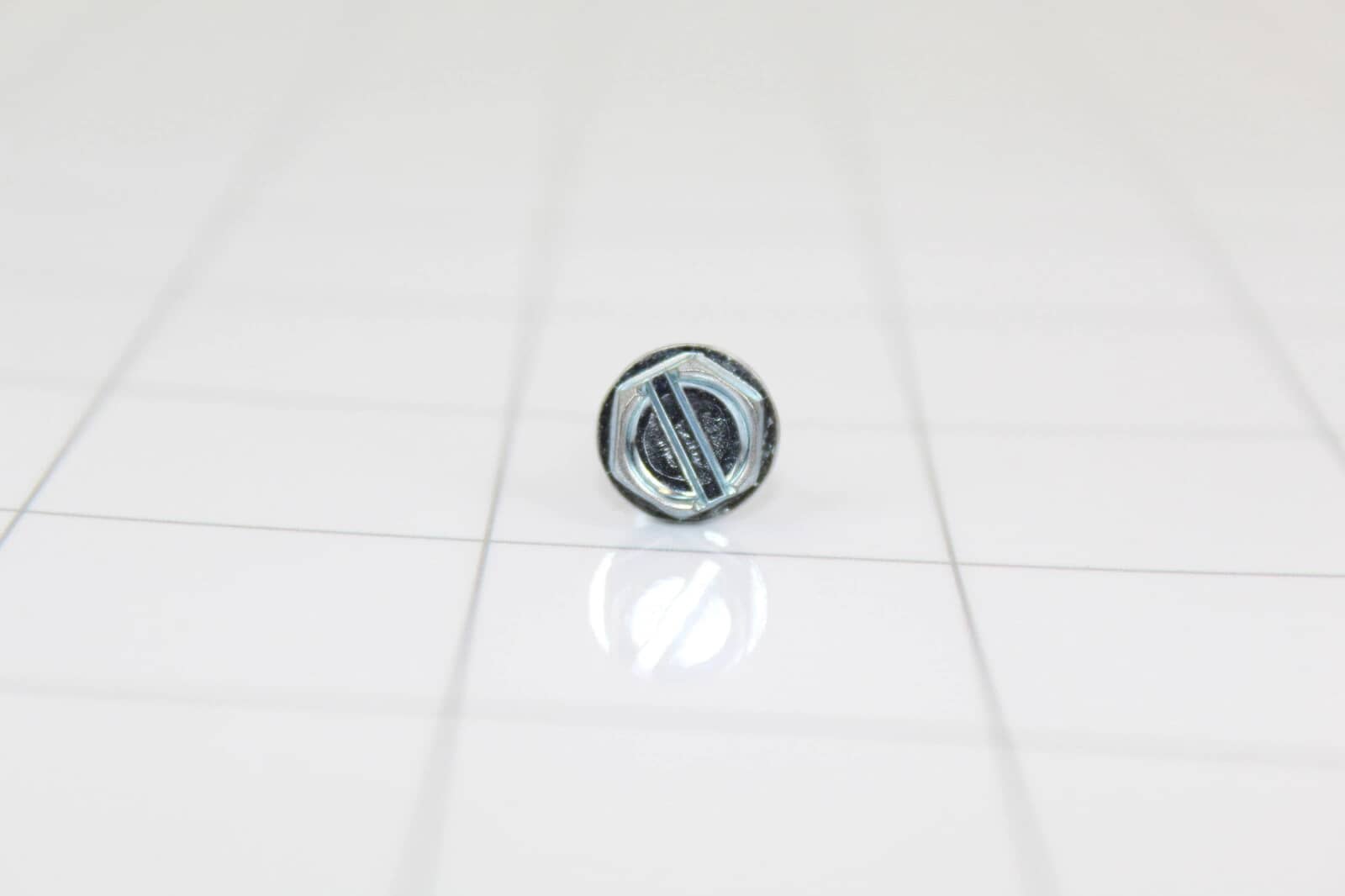  Samsung DE81-02033A Svc Screw