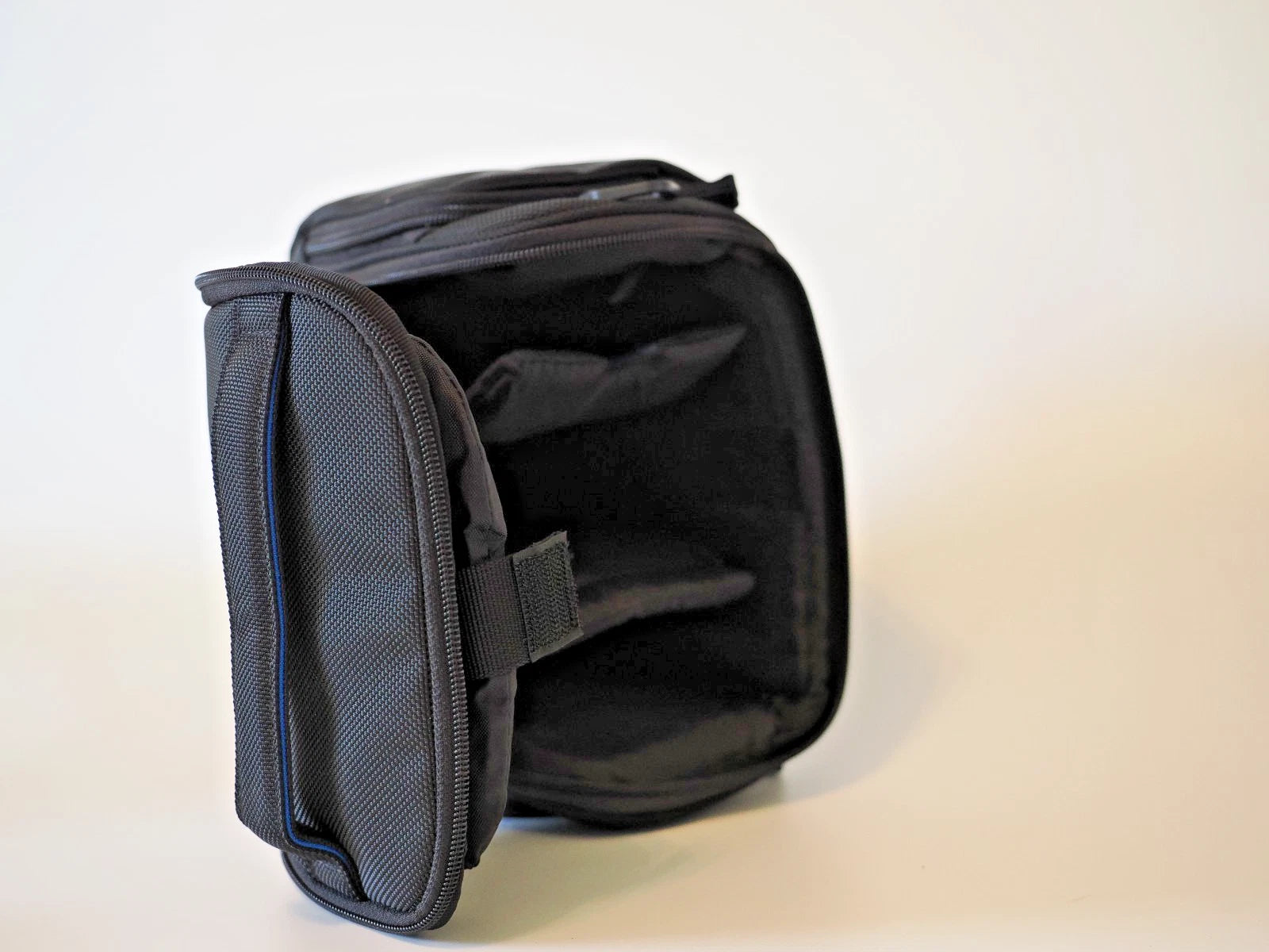  Samsung Mobile Galaxy Carrying Case (400g) ED-CC9N10B